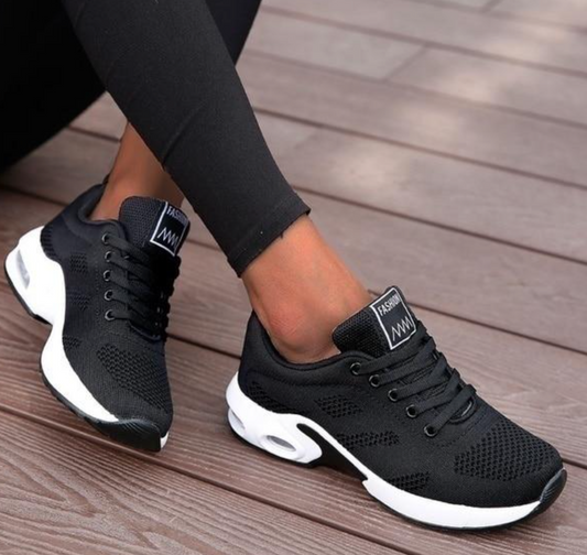 Women’s Low-Top Mesh Trainers with Textured Upper and Lace-Up Design