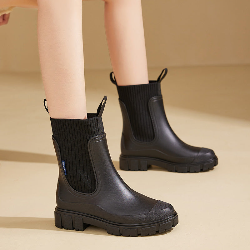 Women’s Rubber Chelsea Boots with Elastic Side Panels and Pull-On Design